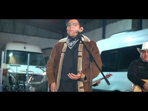 Nave 727 - Elías Medina & Akilatados (Corridos y Caguamas)