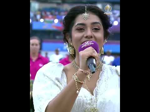 Sri Lanka players sing the national anthem with pride in the #CWC25 opener 🇱🇰🤩