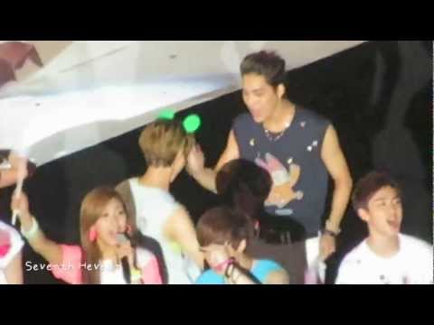 120818 SMTOWN Ending EXO-K&KAI&LeeTeuk Focus