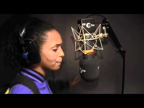 RoxXxan - Fire In The Booth - 1XTRA