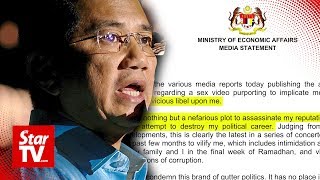 Download lagu Azmin Ali: I deny this libel upon me mp3 Download lagu Azmin Ali: I deny this libel upon me mp3