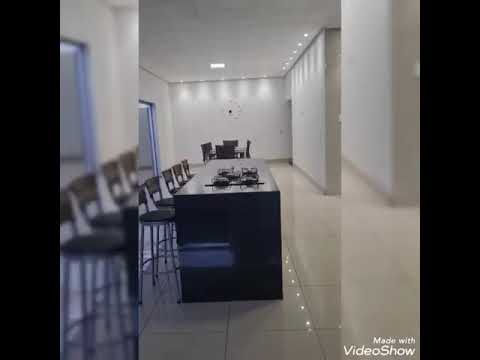 Casa 5 dormitórios em Delfinópolis MG