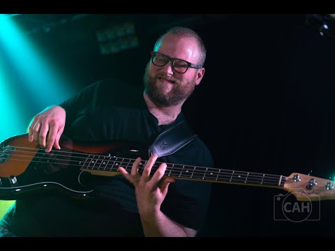 Play Video Youtube Video