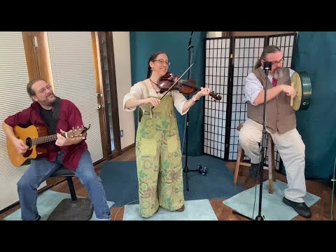 Thumbnail for Open Beta performs Fiddler's Green (John Conolly) by Head