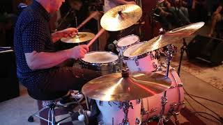 Video thumbnail for Jimmy Chamberlin/Frank Catalano at the Sh*tty Barn by Rob Steffen