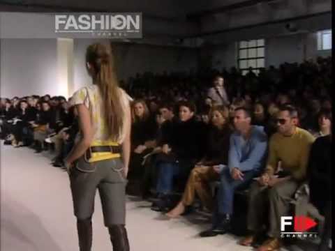 "Marni" Autumn Winter 2003 2004 Milan 2 of 3 Pret a Porter Woman by FashionChannel