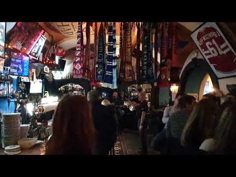 Wish You Were Here @ Harat's Pub