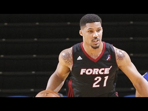 Jarnell Stokes Drops 14 Points
