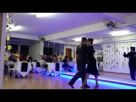 Juliano Andrade y Paula Emerick - Soñemos - Di Sarli (1/3)