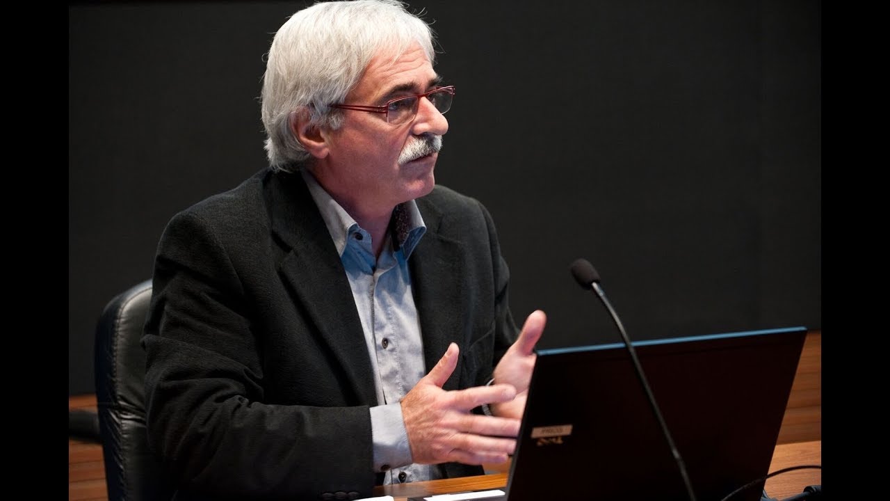 INDUSTRIAS CULTURALES Y CIUDADES CREATIVAS. Ramón Zallo.