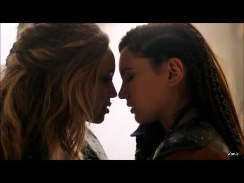 Eretria and Lyria --- naked by James Arthur