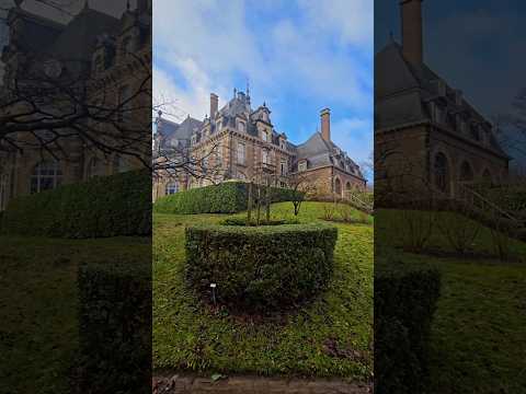 A Castle in Namur: restaurant, gardens, and live fish — a walk through Château de Namur.