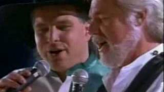 Kenny Rogers - the old man&#39;s back in town (With Garth Brooks &amp; Trisha Yerawood)