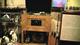 EMG plays 'the Mooche' by Sidney Bechet