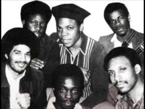 Beshara - Men Cry Too .... Reggae Lovers Rock