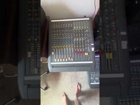 Soundcraft Delta Ave 8 Frame w CPS 150 1990 - Grey image 6