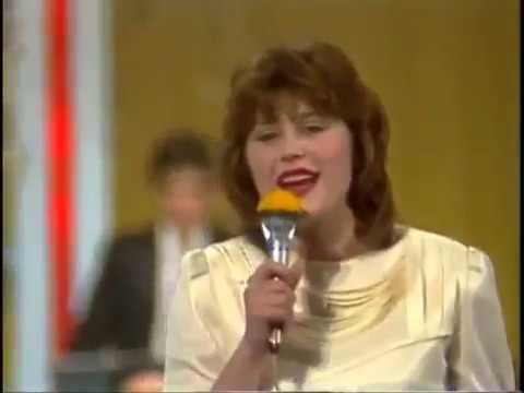 Nertila Koka – Dy gëzime në një ditë