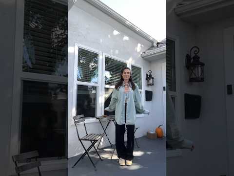 Added a cute lil bow to my thrifted shirt ✨#ootd #thrifting