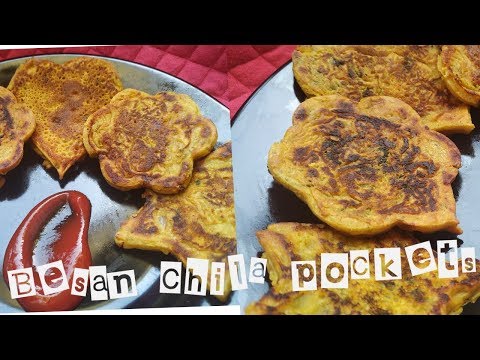 नाश्ते में बनाएं बच्चों के लिए बेसन चीला पोकेट | besan chila recipe | kids lunch box recipe Video