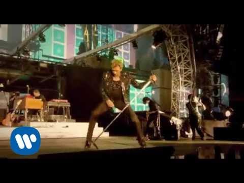 Johnny Hallyday - Joue Pas De Rock'N'Roll Pour Moi [Live]