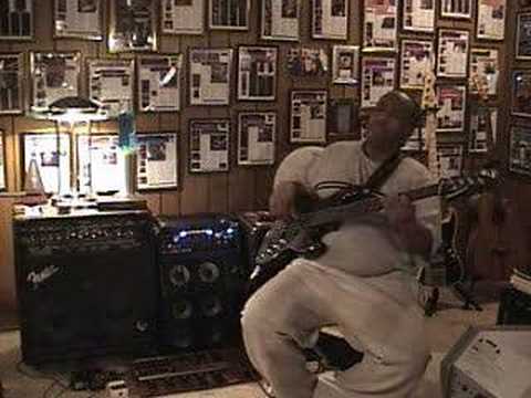 James Ross @ Jross  (Bass Phrasing Practice) PHRASING In The Bass-ment!!