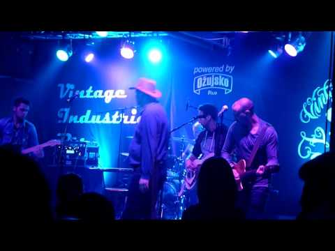 Daleka obala - Škatula za sne - live - Vintage Industrial Bar 21.1.2016.