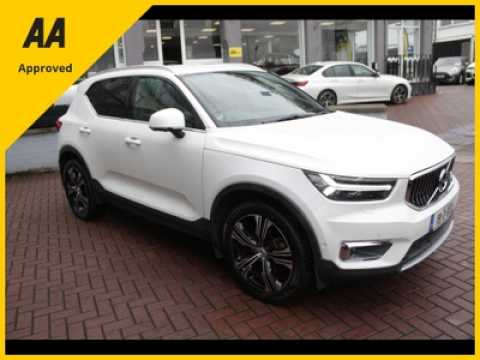 2019 VOLVO XC40 INSCRIPTION AWD 2.0 PETROL - Image 2