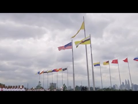 National Anthems of Brunei & Malaysia - State Visit of the Sultan of Brunei to Malaysia