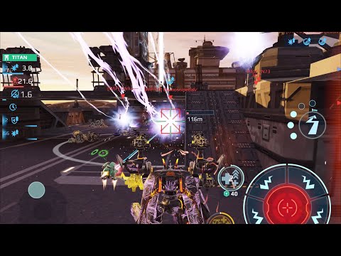Spear Nether goes for a dash on the Carrier | War Robots gameplay