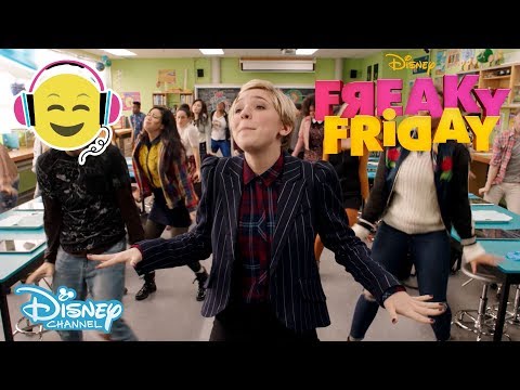 Freaky Friday | Oh, Biology 🎶- Disney Channel Norge