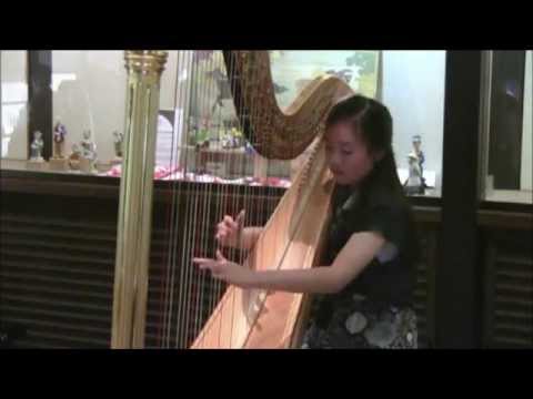 Sunny Wu - "Dance from one blade of grass To another, Pearls of dew"