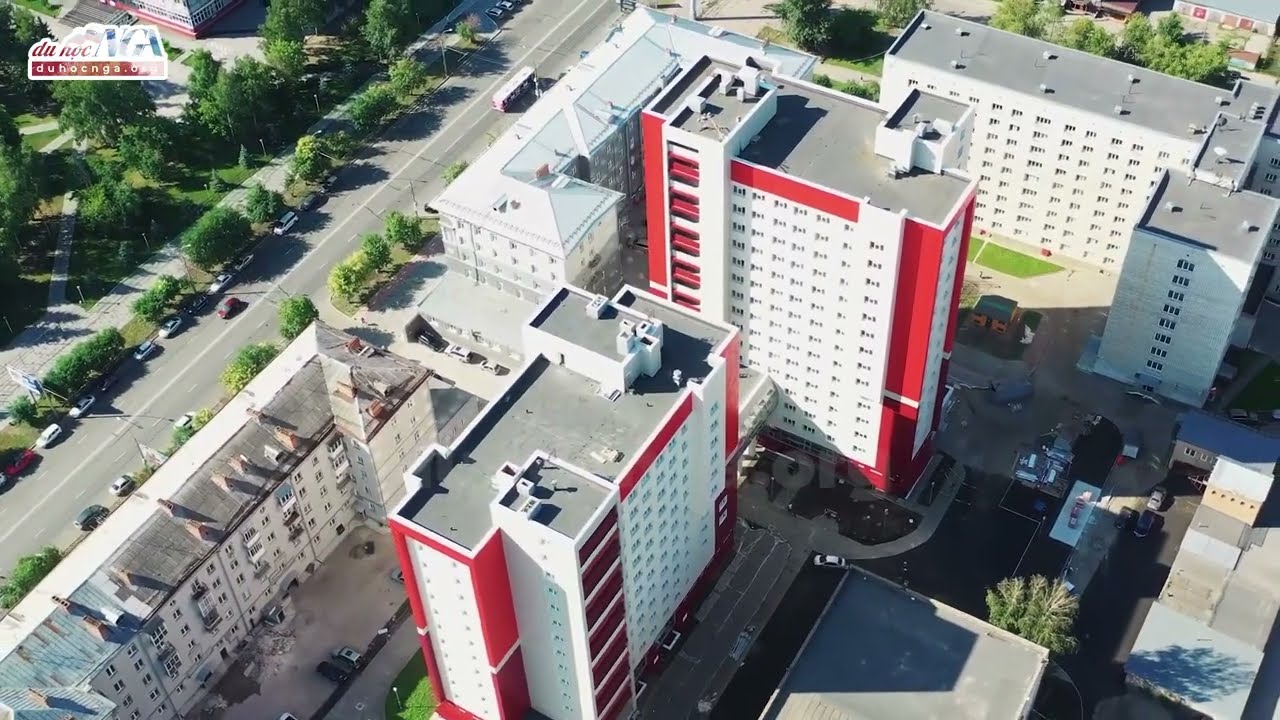 Góc nhìn toàn cảnh Đại học Kỹ thuật quốc gia Novosibirsk