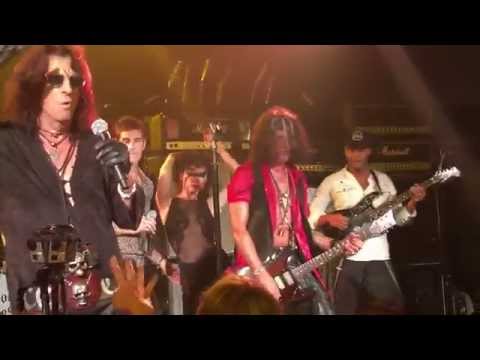 Hollywood Vampires live at the Roxy 9/17/15 "School's Out"