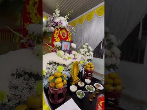 LỄ TANG BÀ PHẠM THỊ MƯỜI