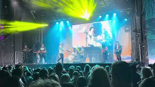 THE STRUMBELLAS &quot;Young &amp; Wild&quot; live