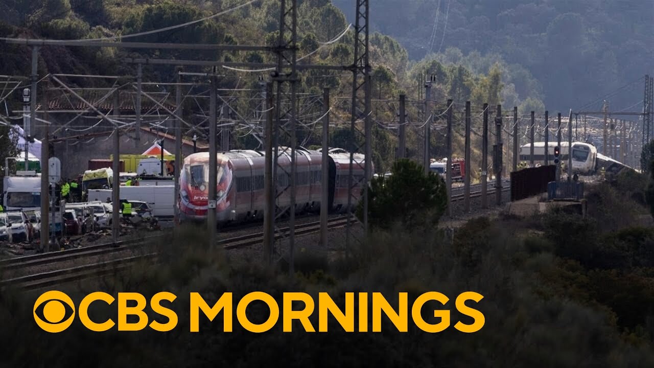 Latest details on deadly high-speed train crash in Spain