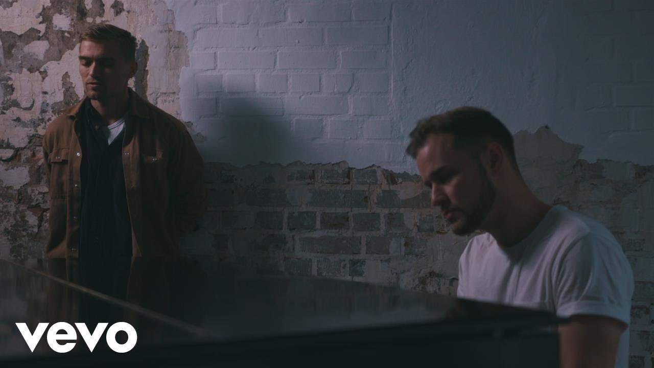 Rhys Lewis - Be Your Man 
