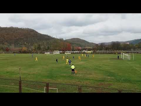 Gol Miclean in Aurul - U Petrosani 8-1