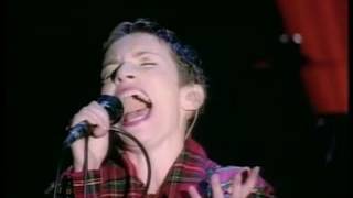 Annie Lennox - Waiting In Vain - Live in Central Park