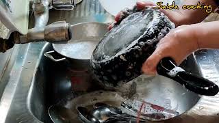 Dishwashing _a quiet dance of water foam,and fading mess