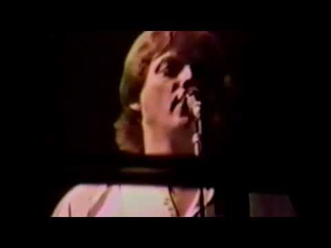 Pink Floyd - Mother - Live 1980 [remastered audio]