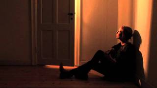 Mathilde Falch - Væk Fra Denne Virkelighed