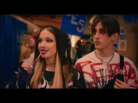 OMG - Robleis & Angela Torres (english lyrics)