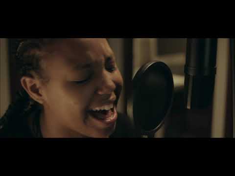 Pamela Lebron Ft Sandy Salas - Me Sabe A Miel