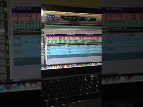 Elie Assani Mze ( Donkichoc Boomstrack ) - Beats Studio 3 - CMG Music Beats