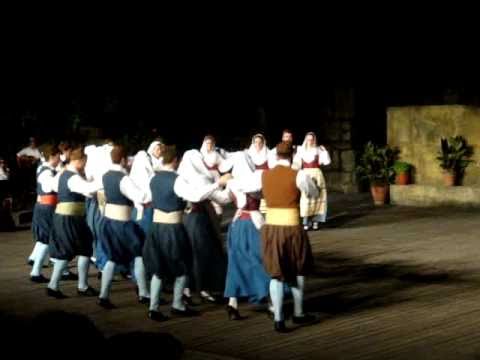 Traditional Greek dance at Dora Stratou Theatre