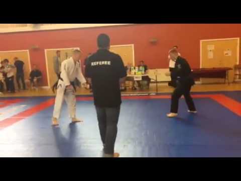 Kieron Gingell vs Callum Hanman Gloucester BJJ open 27/5/17 blue belt featherweight final