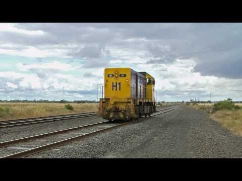 Pacific National H1 Diesel Locomotive At Gheringhap Loop (8/12/2009) - PoathTV Australian Trains