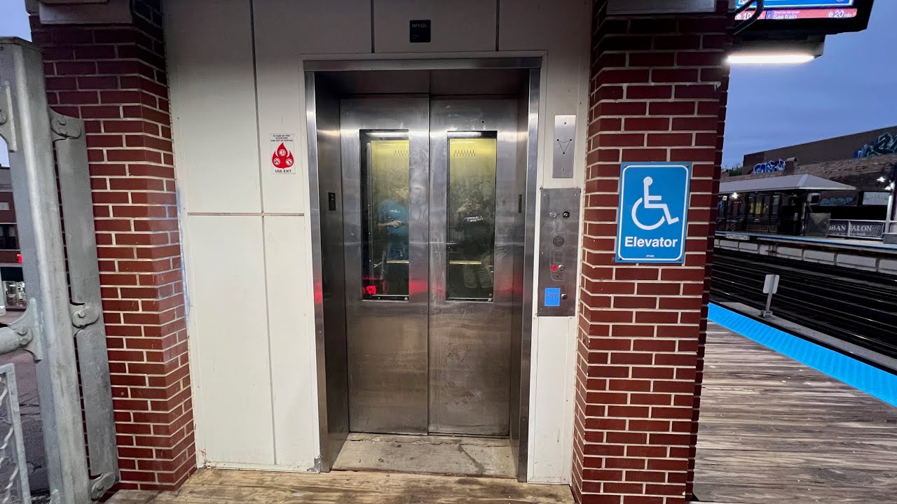 CTA Diversey Station Elevator