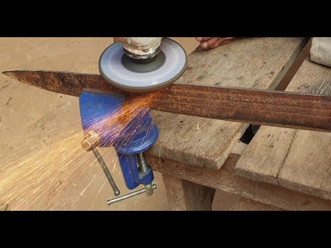 Rusted PERSIAN SWORD! Making old swords into new swords